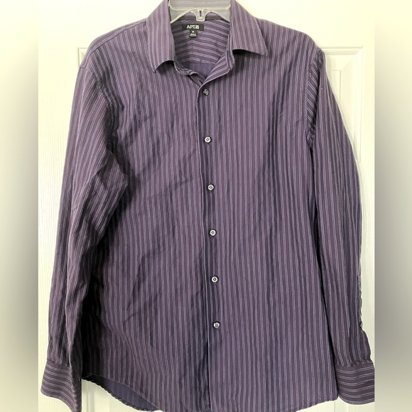 Apt 9 men’s long-sleeved collared button down dress shirt.  Size medium. - Picture 1 of 4